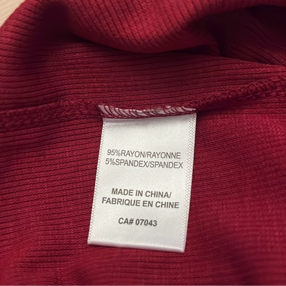 Women's Bodycon Red Ribbed
Dress - Picture 8 of 8